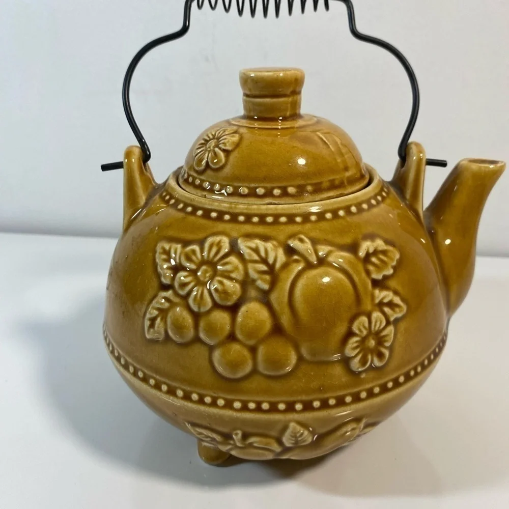 Vintage Ceramic Teapot‎ Wire Handle Embossed Fruit Flowers Japan
